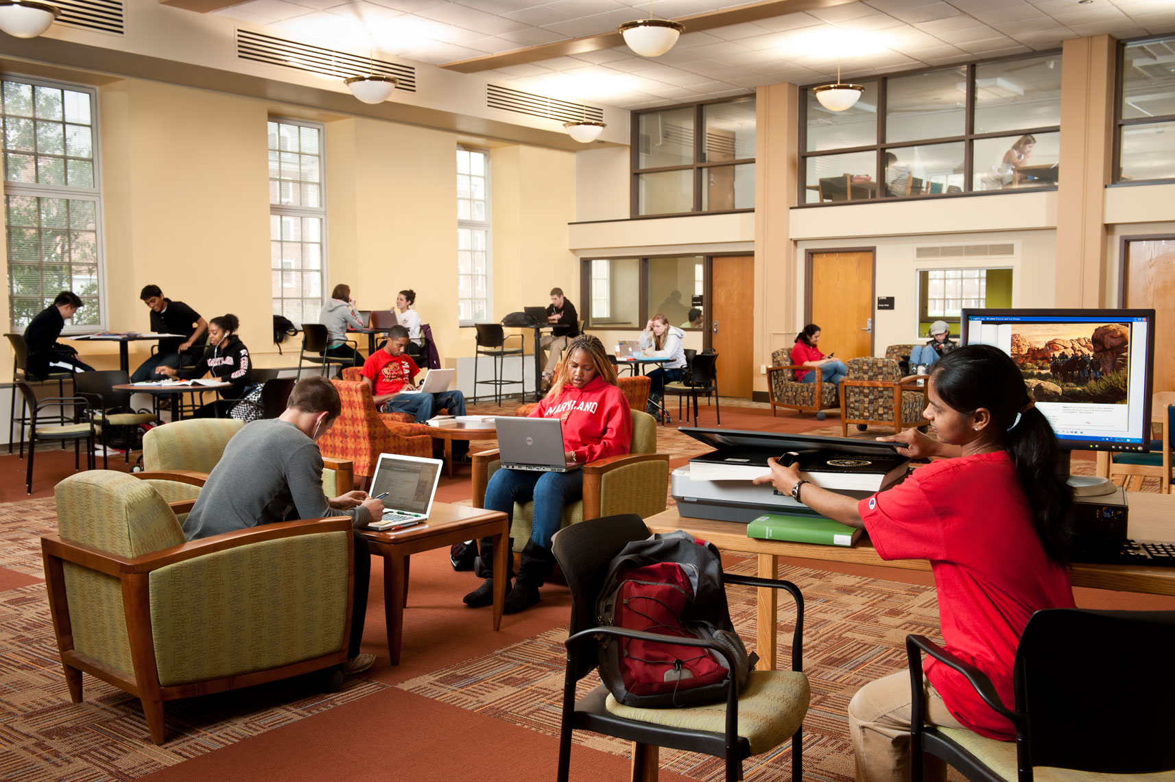 The Terrapin Learning Commons at McKeldin Library full of students studying